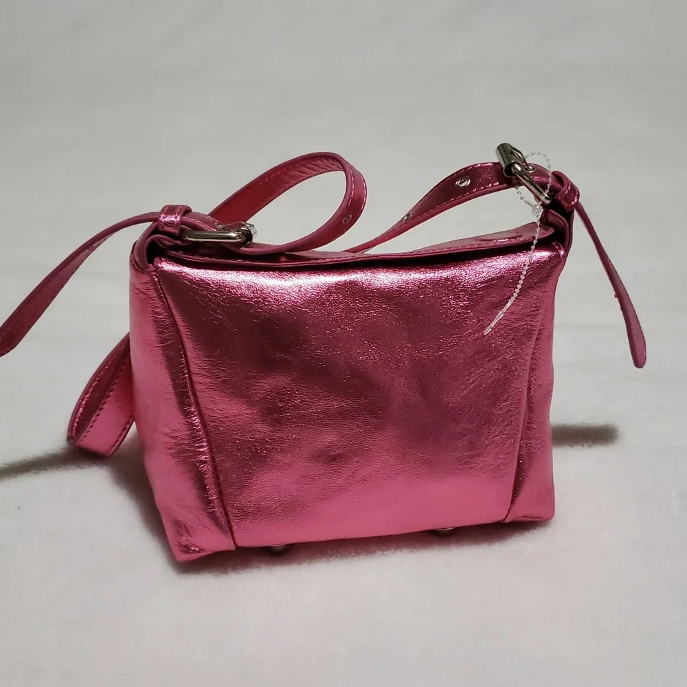 Free People Sabi Metallic Pink Shoulder Bag. NWOT‎